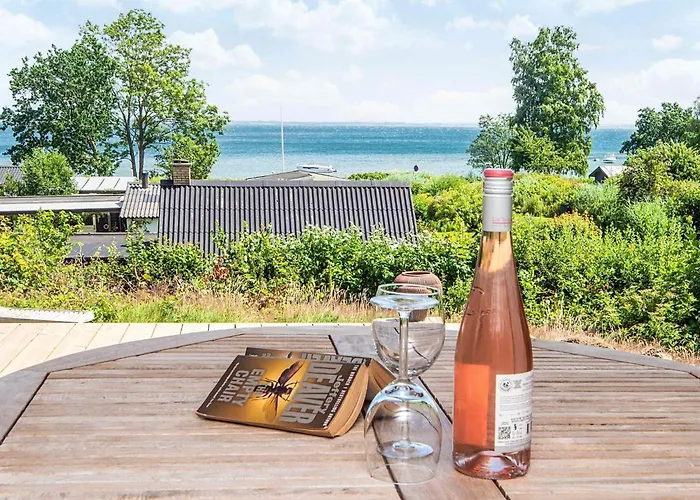 Hébergement de vacances 5 Person In *